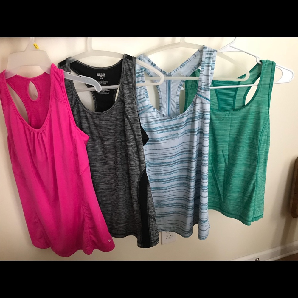 4 shirts !! Danskin workout tops racer back bundle